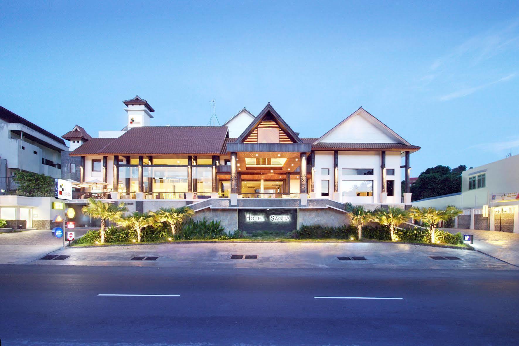 Hotel Horison Sagita Balikpapan Ngoại thất bức ảnh